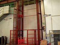 SJT導(dǎo)軌式液壓升降平臺